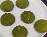 A picture of step 7 of Palak Chickpea kebab with cheese filling.