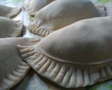 Foto del paso 4 de la receta: Empanadas de Jurel (en tarro) Fritas