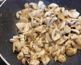 Foto del paso 4 de la receta: Cañas de hojaldre con pollo