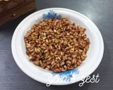 A picture of step 3 of Sun Dried Anardana or Pomegranate Arils.