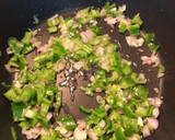 Foto del paso 1 de la receta: Guiso de patatas con setas shiitake y jamón