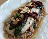Foto del paso 10 de la receta: Bacalao en papillote con cebolla caramelizada, champiñones y tomate seco