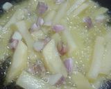 Foto del paso 3 de la receta Bacalao con patatas y gulas al ajillo