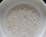 A picture of step 2 of Chikoo kheer.