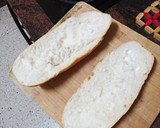 Foto del paso 2 de la receta: Bocadillo de merluza frita con lechuga, tomate y mayonesa