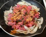 A picture of step 6 of Ground Beef Philly Melt.