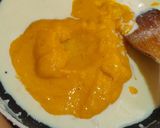 A picture of step 2 of Mango malai kulfi.