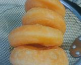 Foto langkah ke 6 dari resep Donat Lembut.