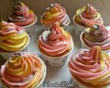 Foto langkah ke 16 dari resep Cupcake Lembut tanpa Emulsifier.