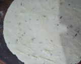 A picture of step 5 of Crispy verki puri.