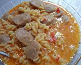 Foto langkah ke 5 dari resep Seblak Fusilli Bakso Kuah.