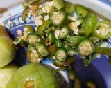 A picture of step 3 of Veggies stuffed apple gourd.