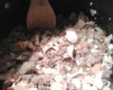A picture of step 1 of Bacon, sausage, and green tomato chili.