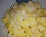 Foto del paso 4 de la receta: Ensalada de papas, huevos y cebolla blanca