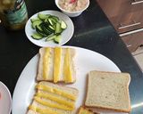 A picture of step 3 of Tuna avocado sandwiches.