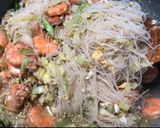 Gambar langkah 3 resipi Bihun Goreng Kampung.