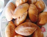 Hình bước làm 4 của món Bánh mì tí hon chấm sữa đặc