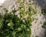 मसाला बाजरा रोटी (masala bajra roti recipe in Hindi) रेसिपी चरण 1 फोटो