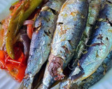 Foto del paso 7 de la receta: Sardinas al horno con verduras asadas en los mismos jugos