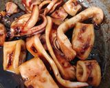 Hình bước làm 2 của món Mực Sauce Teriyaki