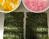 A picture of step 4 of Chrysanthemums Sushi.