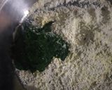 सहजन की पत्ती का पराठा (sahjan ki patti ki paratha recipe in Hindi) रेसिपी चरण 3 फोटो
