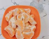 A picture of step 2 of Fresh Orange juice.