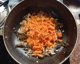 সুজির উপমা (soojir upma recipe in Bengali) রেসিপির ধাপ 3 ছবি