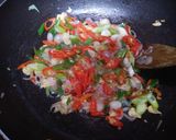 Foto langkah ke 3 dari resep Tumis Kangkung Pedas.