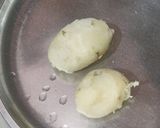 A picture of step 1 of Masala aloo.
