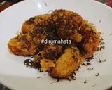 Foto langkah ke 5 dari resep Pisang Goreng Crispy Topping Coklat.