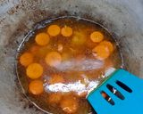Foto langkah ke 3 dari resep Tumis wortel Udang Sawi Putih.