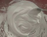 A picture of step 5 of Royal icing.