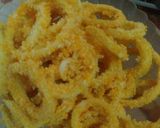 Foto langkah ke 5 dari resep Black Pepper Onion Rings.