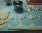 Foto del passaggio 3 della ricetta Cupcakes di lasagne