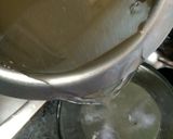 A picture of step 4 of Minty Lemon Juice.