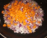 A picture of step 2 of Carrot sauce😍.