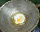 Foto langkah ke 1 dari resep 135. Opor telur ceplok.