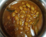 மொச்சை பயிறு கத்தரிக்காய் புளிக்குழம்பு ரெசிபி ஸ்டேப் 7 புகைப்படம்
