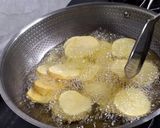Foto langkah ke 3 dari resep Resep Perkedel Kentang ala Shebb's Kitchen.