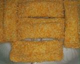 Foto langkah ke 6 dari resep Risol roti mayo.