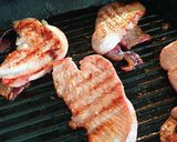 Grillowana pierś indyka z boczkiem i cukinią krok przepisu 2 zdjęcie