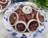 Hình bước làm 3 của món Bò nhúng giấm