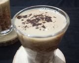 A picture of step 4 of Custard Powder Coffee.