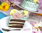 صورة لخطوة 17 من وصفة تورتة جنواز الشوكولاتة بكريمة الزبدة 🎂