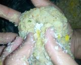 A picture of step 4 of Patato chicken sticks.