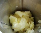 A picture of step 6 of Raw mango skin chutney.