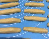 Foto langkah ke 4 dari resep Palm Sugar Cheese Cookies.