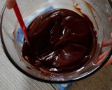 A picture of step 6 of Basic Dark Chocolate Bon Bons / Bonbon de Chocolat.