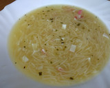 Foto del paso 3 de la receta: Sopa de fideos y surimi